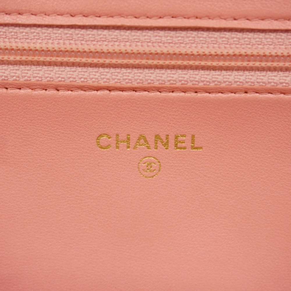 CHANEL Pink Lambskin Leather Wallet - Picture 5 of 11